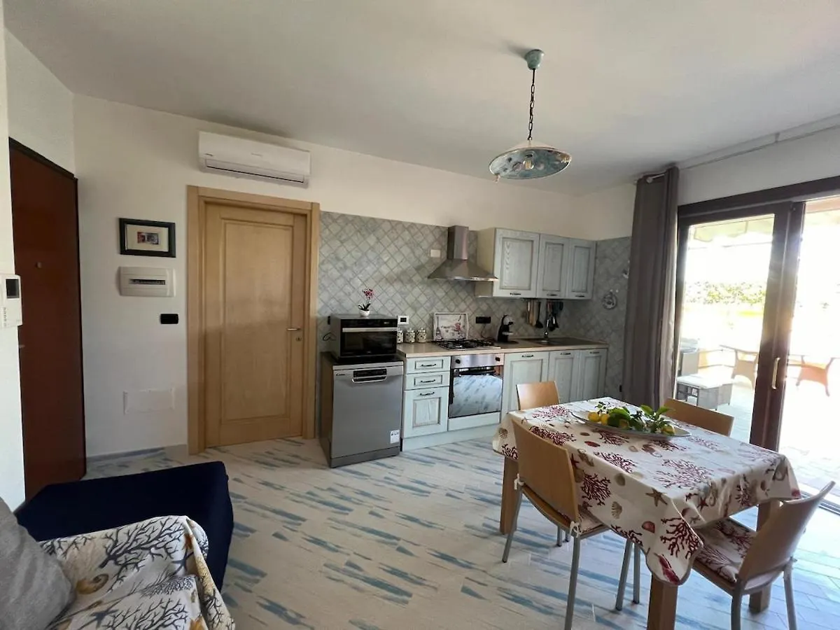 Coastal Paradise Apartment Alghero 0*,  İtalya
